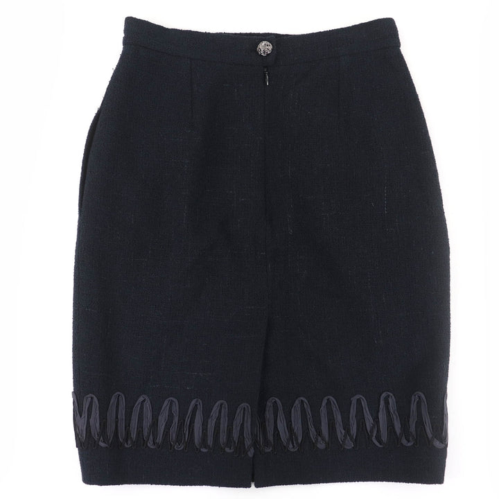 Great CHANEL Tight Skirt COCO Button Hem Design black Women 40 09P P34946V22979