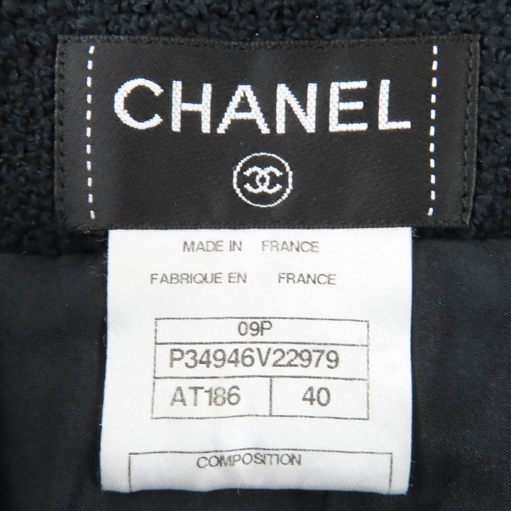 Great CHANEL Tight Skirt COCO Button Hem Design black Women 40 09P P34946V22979