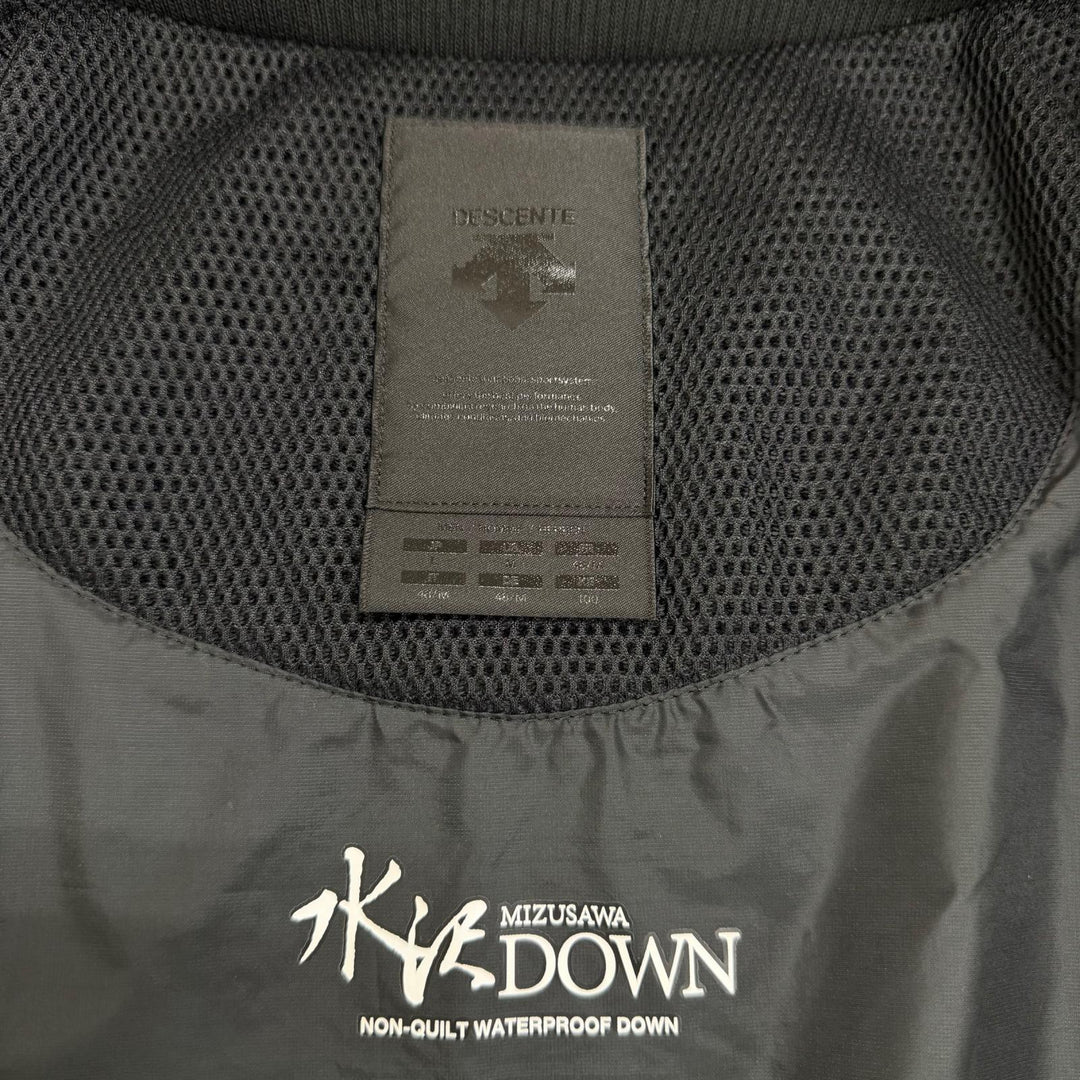 Great DESCENTE ALLTERRAIN Down jacket Mountaineer Mizusawa down black