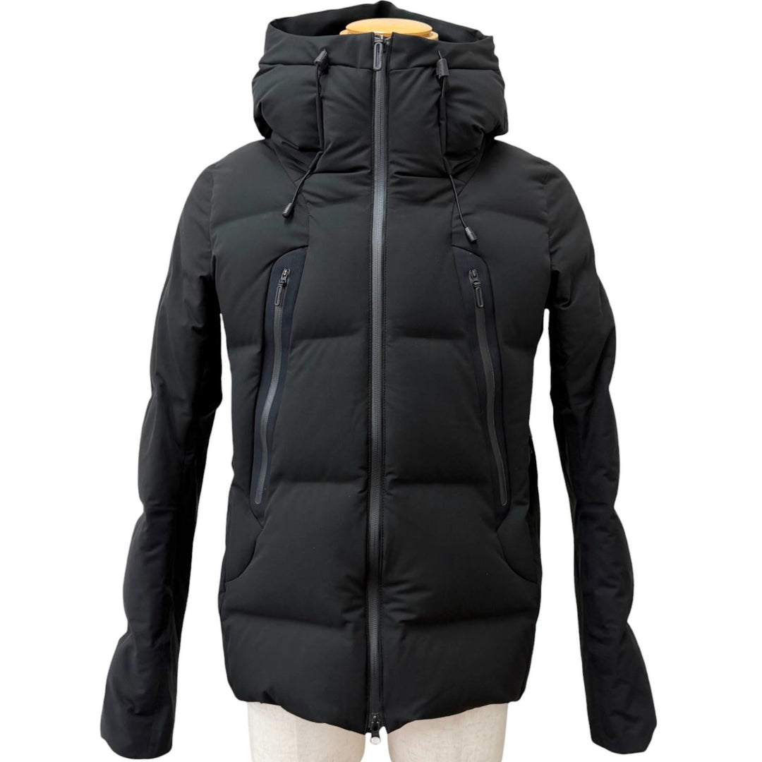 Great DESCENTE ALLTERRAIN Down jacket Mountaineer Mizusawa down black