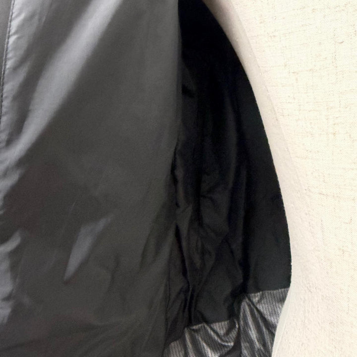 Great DESCENTE ALLTERRAIN Down jacket Mountaineer Mizusawa down black