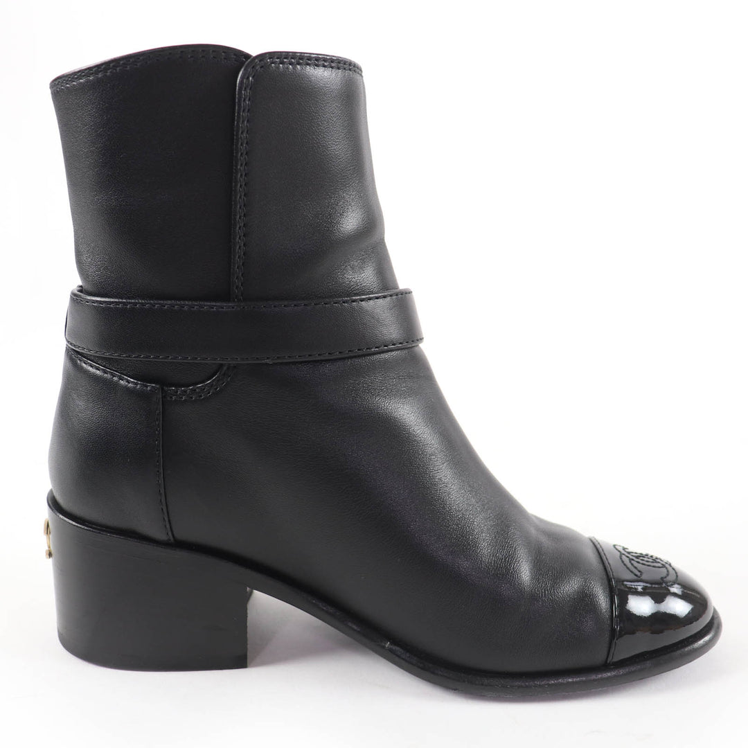 Great CHANEL short boots COCO Mark Leather Ankle Boots black Women 35 22B G38067