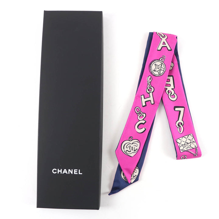 Pristine CHANEL scarf COCO Mark logo all-over pattern design silk 20P