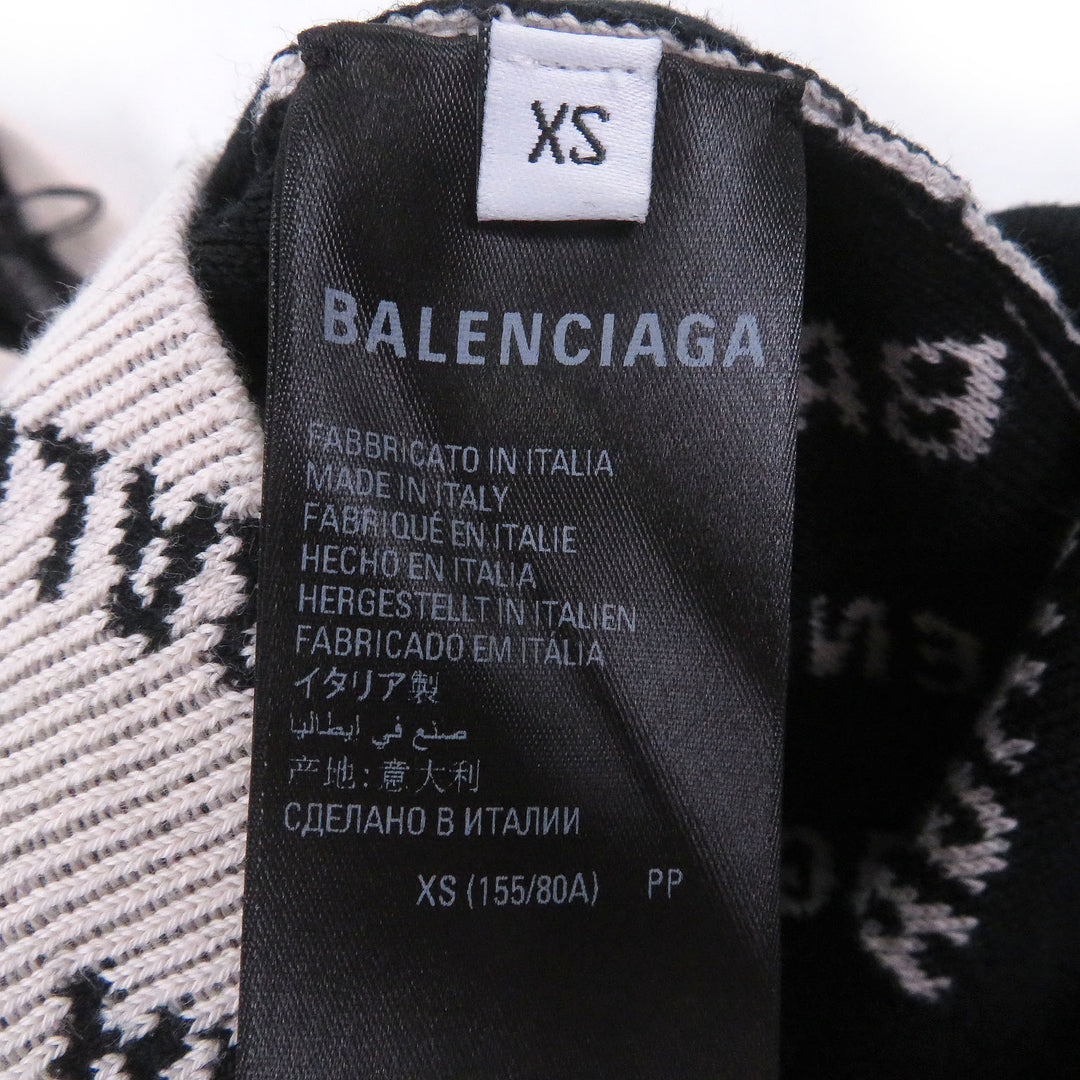 Pristine BALENCIAGA sweater All Over Logo Sweaters All-over logo print