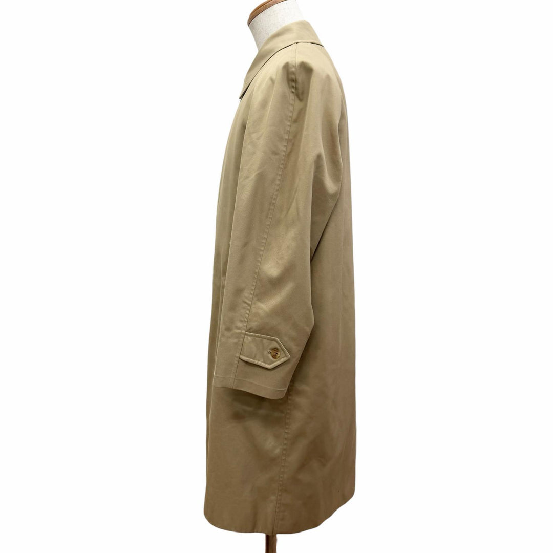 Great Burberrys coat Nova check pattern on the back