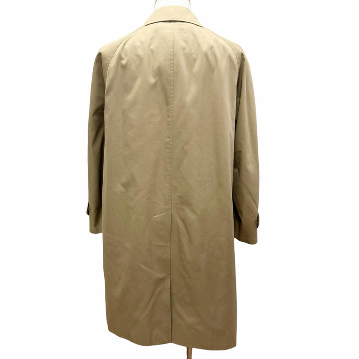 Great Burberrys coat Nova check pattern on the back