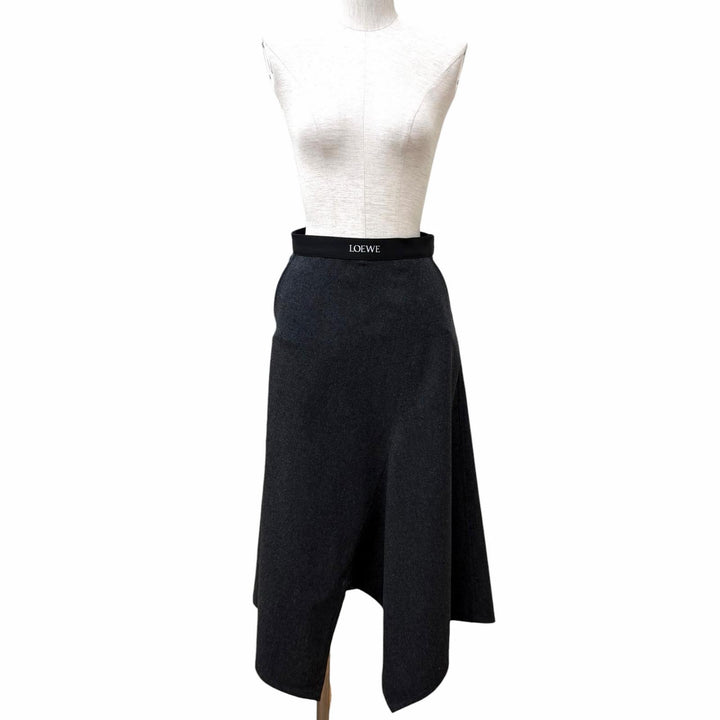 Excellent LOEWE skirt Asymmetrical with logo Charcoal gray wool 34 S359Y08X79