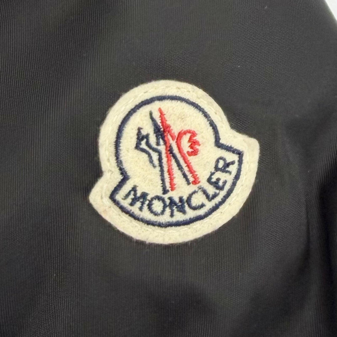 Great MONCLER Down jacket FATSIAN Logo patch Hooded black 0 D20934680005