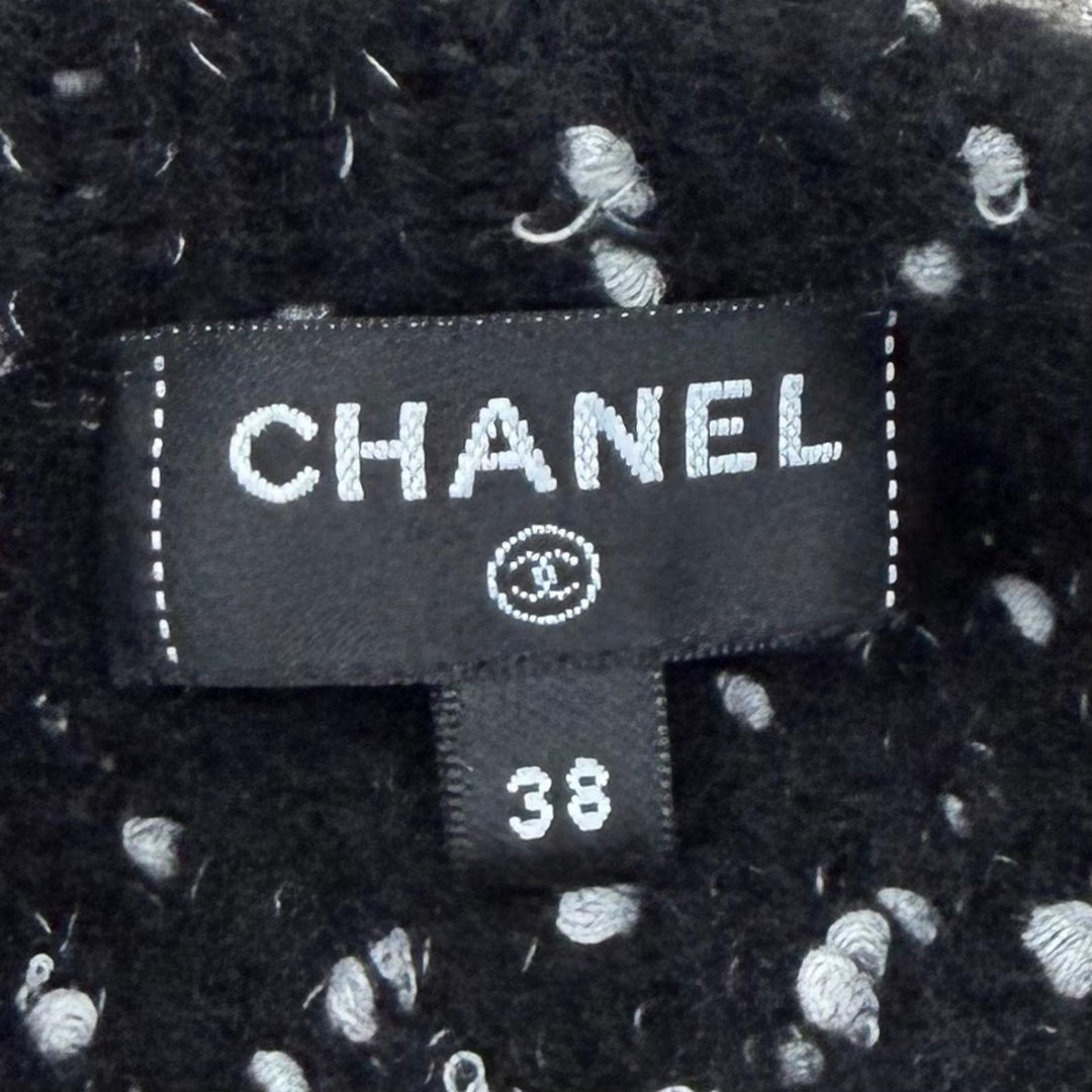 Excellent CHANEL cardigan COCO Mark Button Knit cashmere 38 P76171K10976