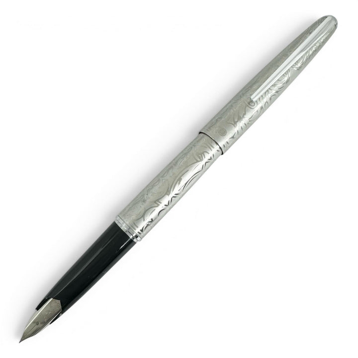 Great PLATINUM fountain pen Arabesque pattern, fine nib, vintage K18WG