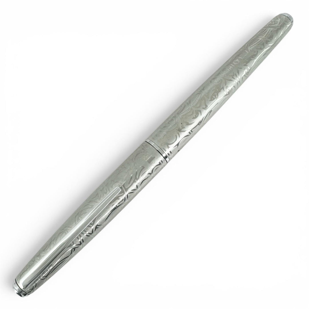 Great PLATINUM fountain pen Arabesque pattern, fine nib, vintage K18WG