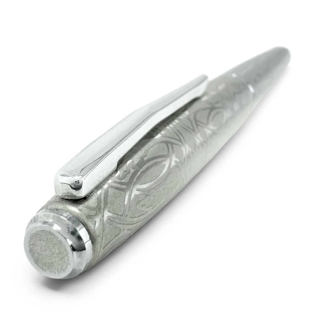 Great PLATINUM fountain pen Arabesque pattern, fine nib, vintage K18WG