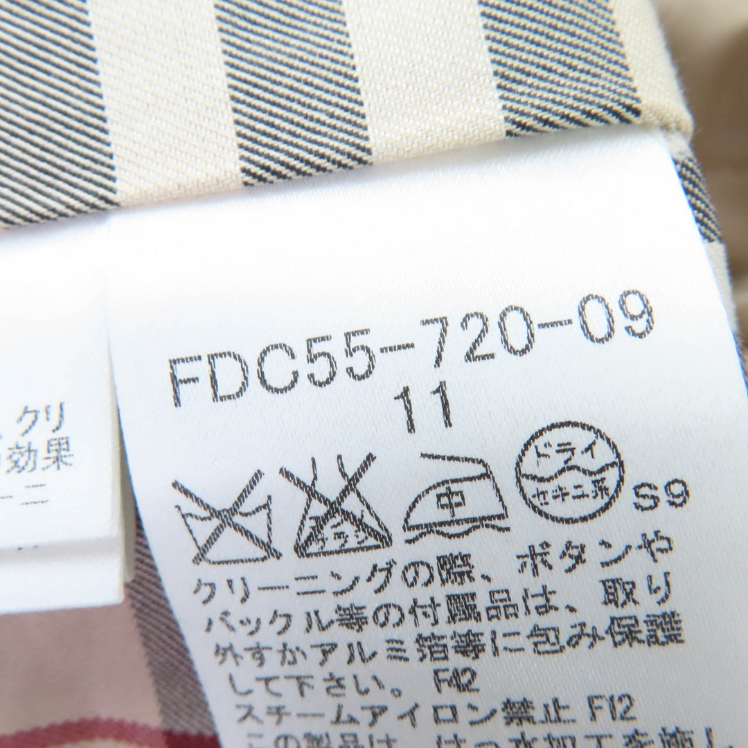 Excellent BURBERRY LONDON coat Nova check pattern lining, with liner and belt.11
