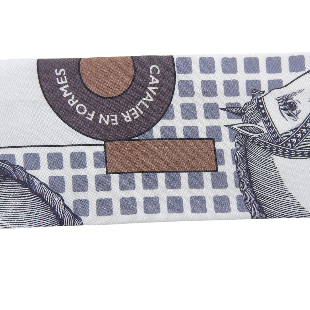Excellent HERMES scarf CAVALIER EN FORMES gray silk Women