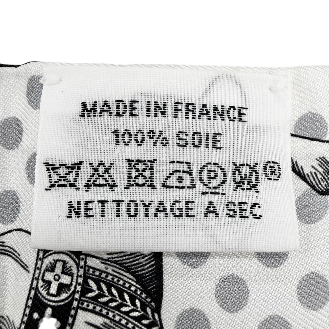 Excellent HERMES scarf CAVALIER EN FORMES gray silk Women