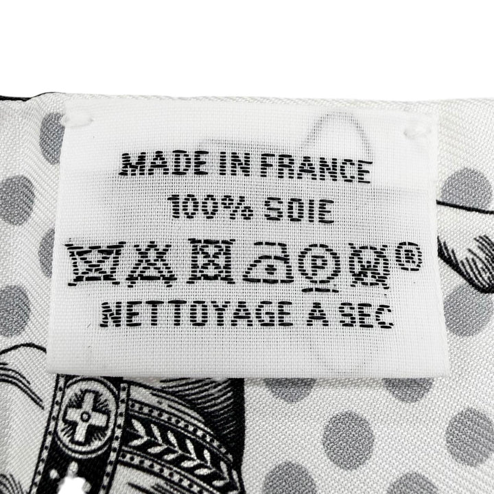 Excellent HERMES scarf CAVALIER EN FORMES gray silk Women