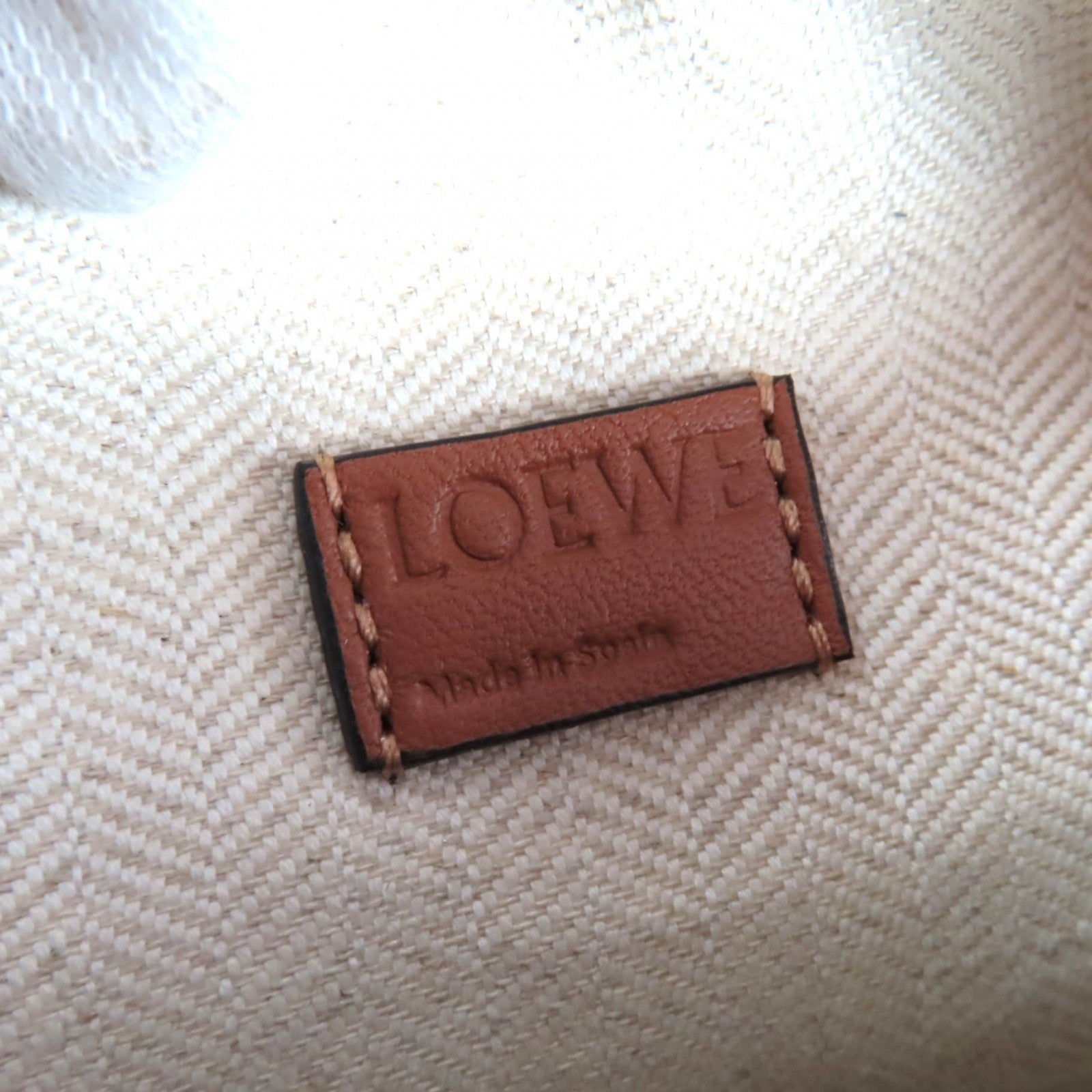 Excellent LOEWE Shoulder Bag Puzzle Edge Bag Mini Calf leather