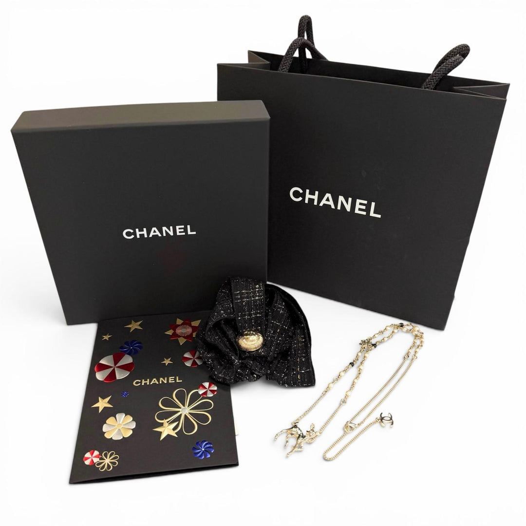 Pristine CHANEL Necklace Bambi COCO Mark Rhinestone Faux Pearl gold Women G26C