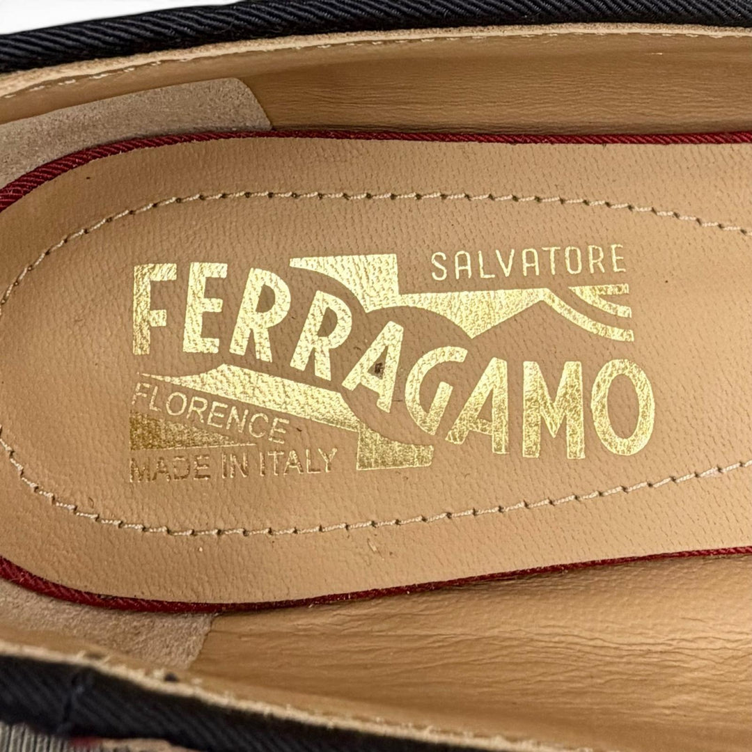 Excellent Salvatore Ferragamo pumps VARINA multicolor Suede leather Women