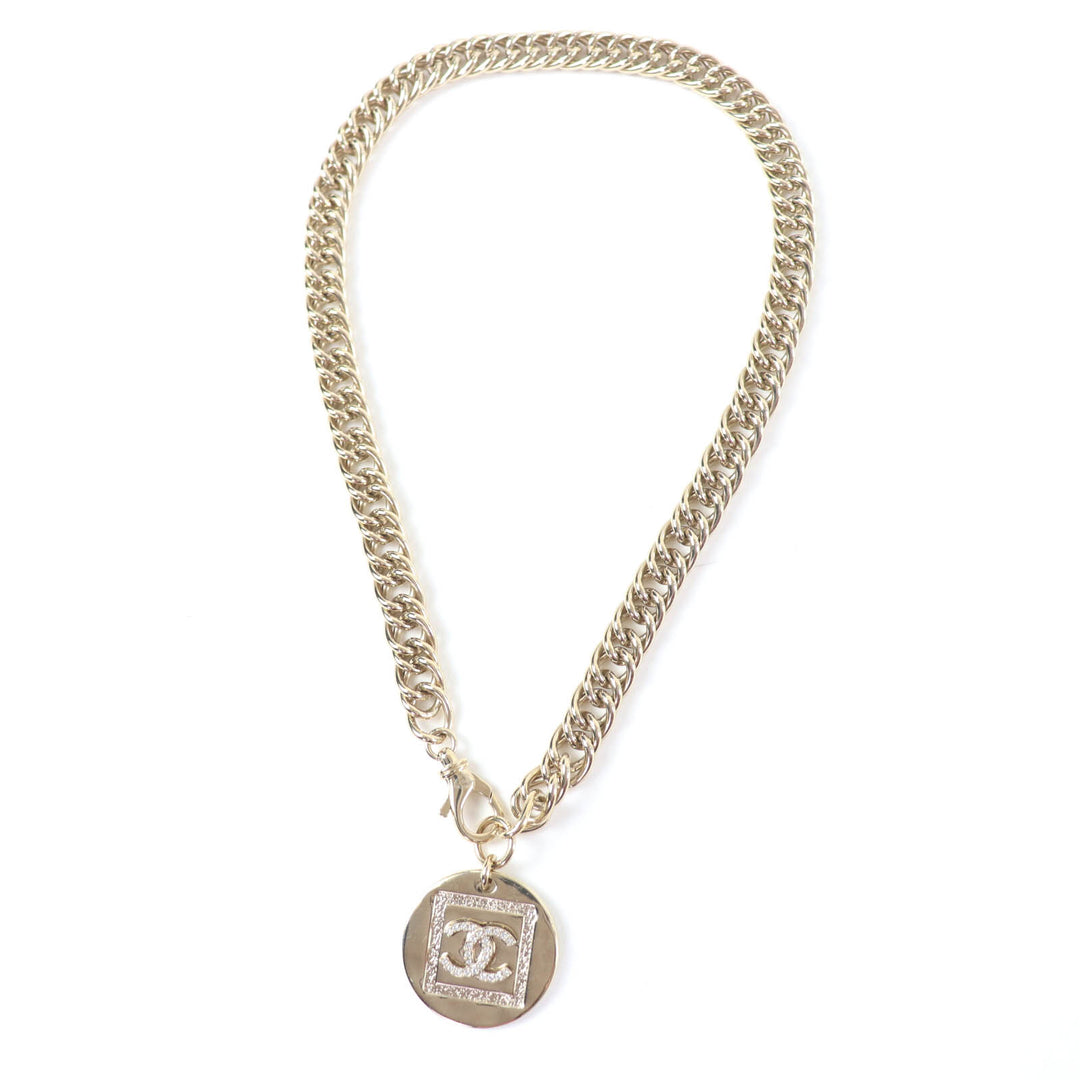 Great CHANEL Necklace COCO Mark Rhinestone Coin gold metal Women B23P