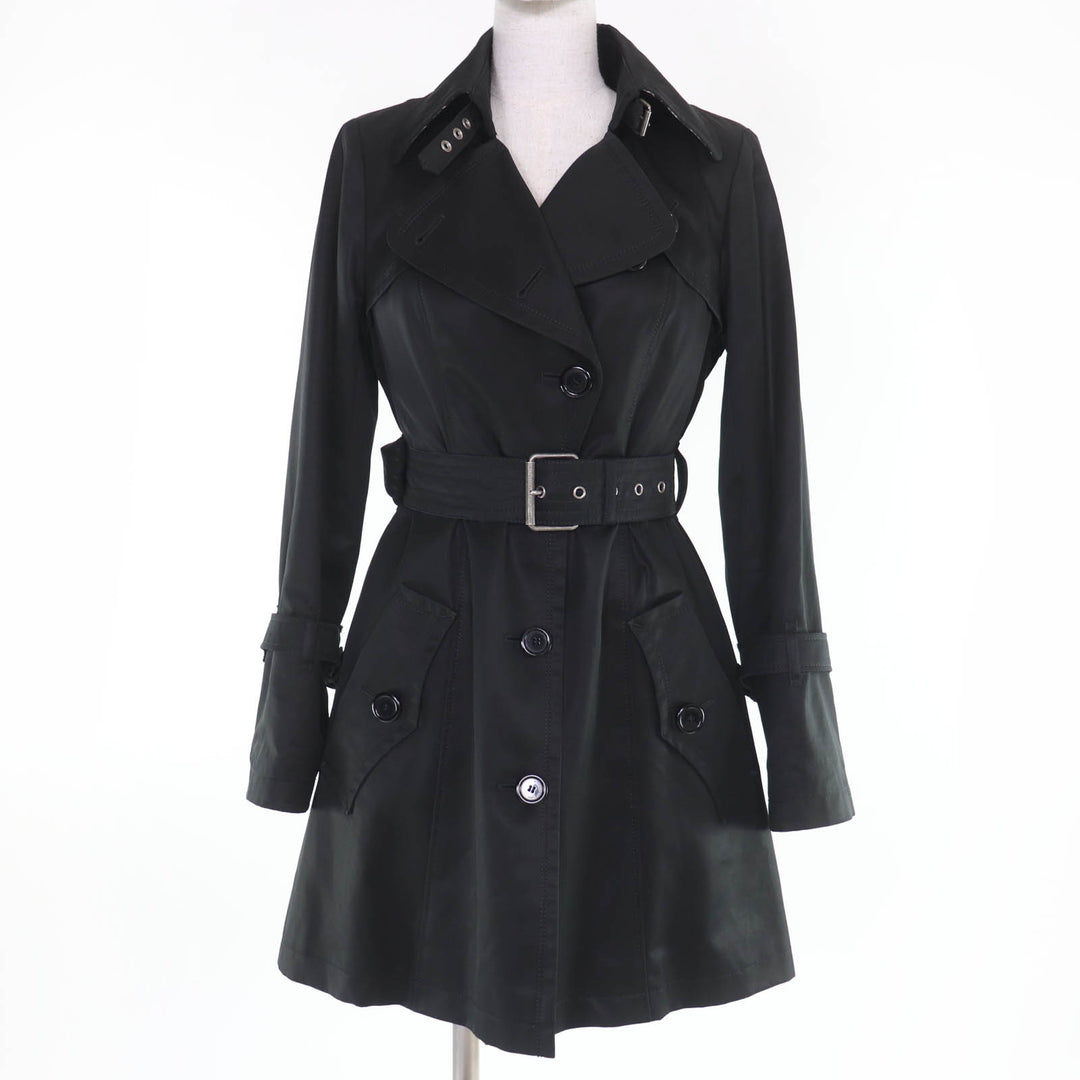 Great BURBERRY BLUE LABEL coat Checkered lining pattern, with wool liner. 38