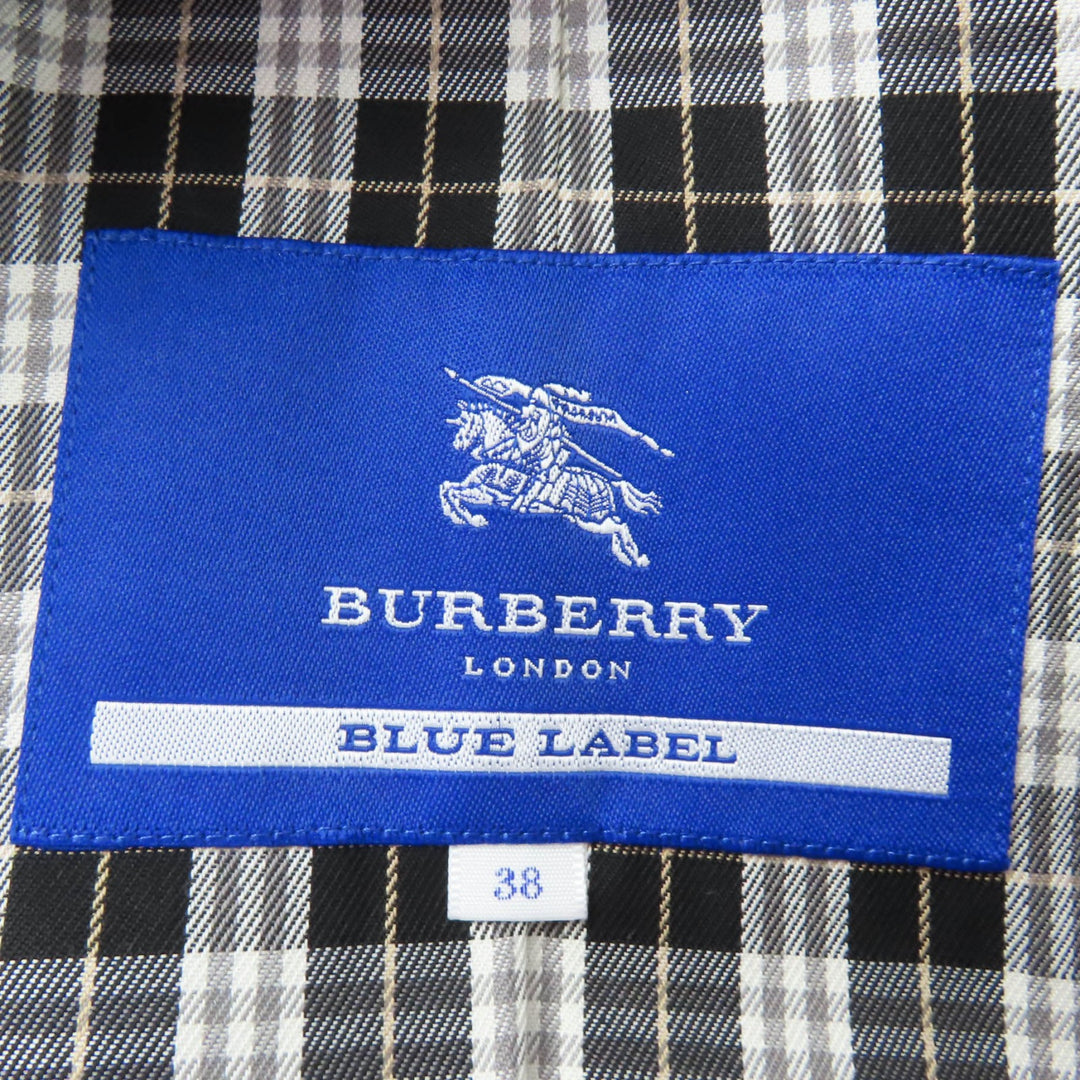 Great BURBERRY BLUE LABEL coat Checkered lining pattern, with wool liner. 38