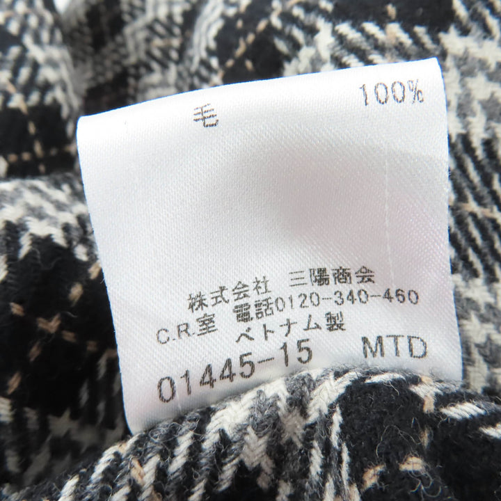 Great BURBERRY BLUE LABEL coat Checkered lining pattern, with wool liner. 38