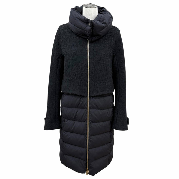 Great Herno down coat Snood included, contrasting design. wool IT 40 CA0275D
