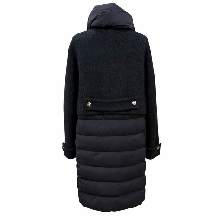 Great Herno down coat Snood included, contrasting design. wool IT 40 CA0275D