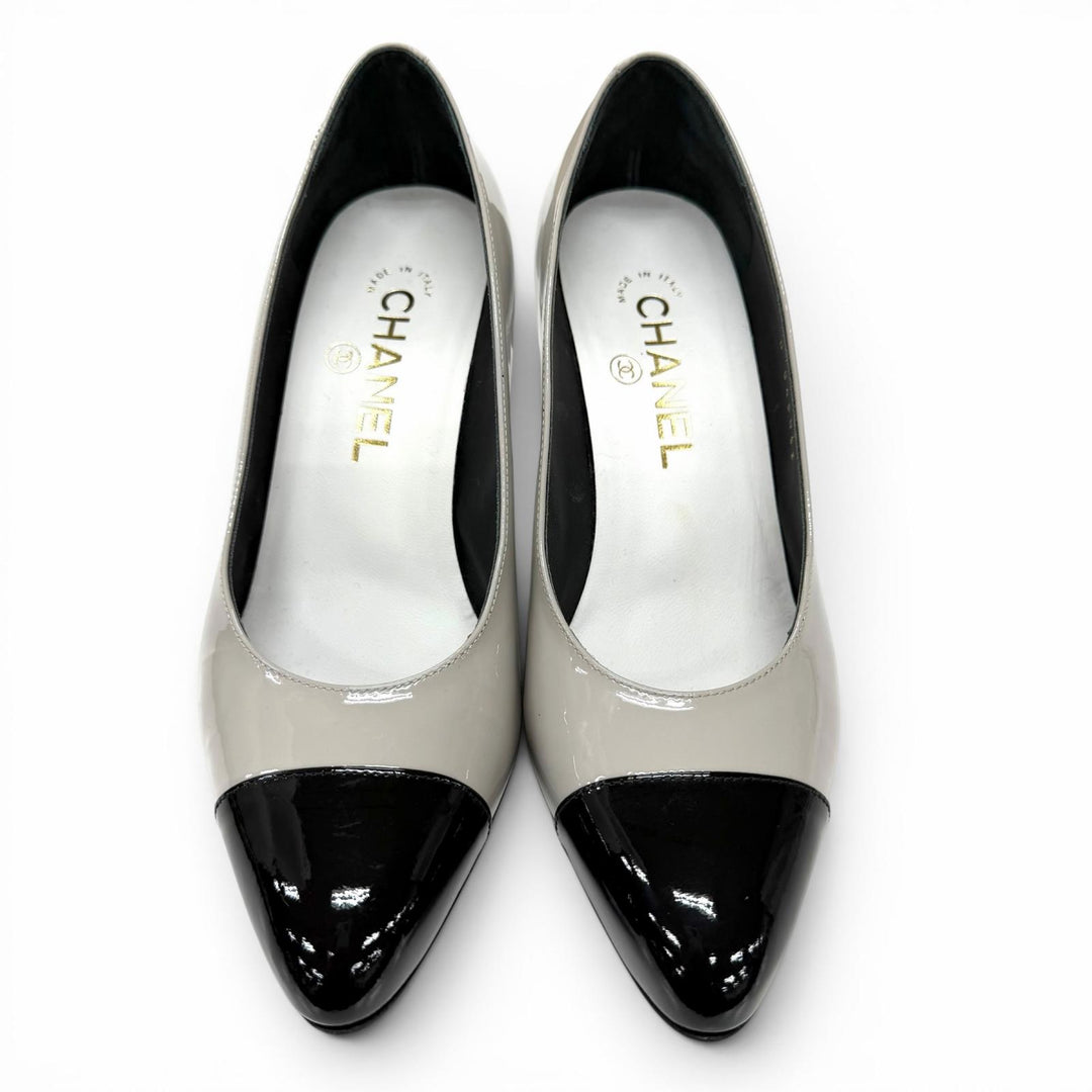 Discounted Great CHANEL pumps gray Patent leather Women 36 G45053