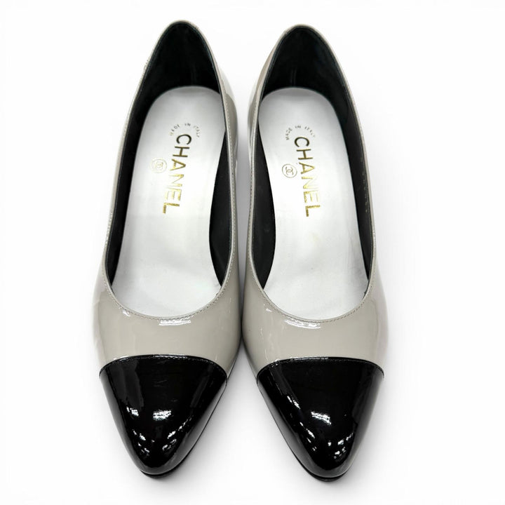 Discounted Great CHANEL pumps gray Patent leather Women 36 G45053