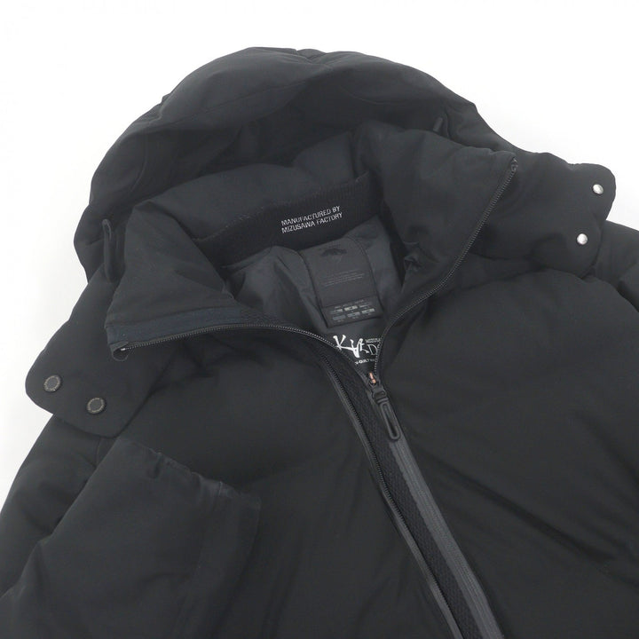 Very Good DESCENTE ALLTERRAIN Down jacket Hooded black