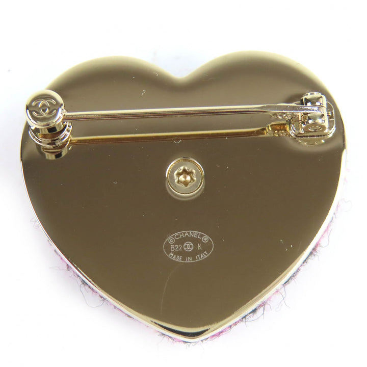 Excellent CHANEL Brooch COCO Mark Heart-shaped Tweed pink Women B22K AB9496