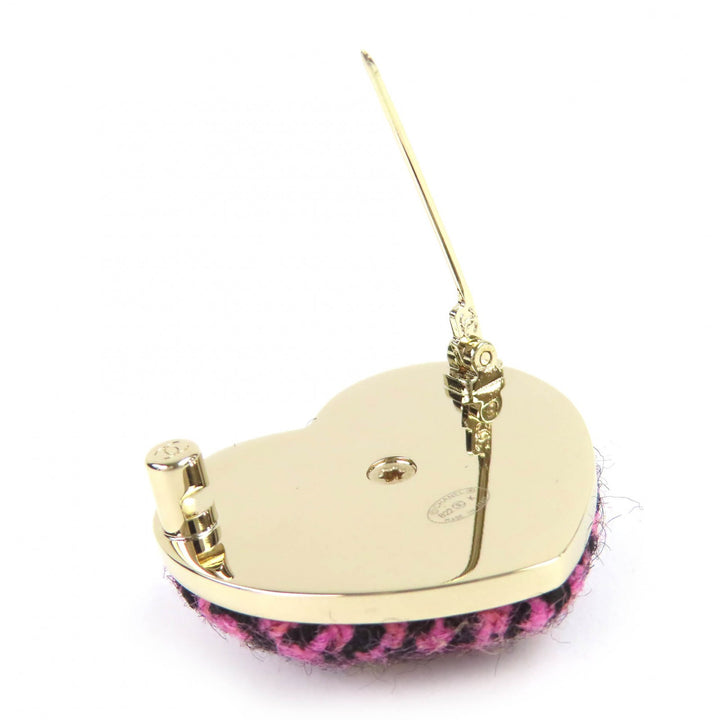Excellent CHANEL Brooch COCO Mark Heart-shaped Tweed pink Women B22K AB9496