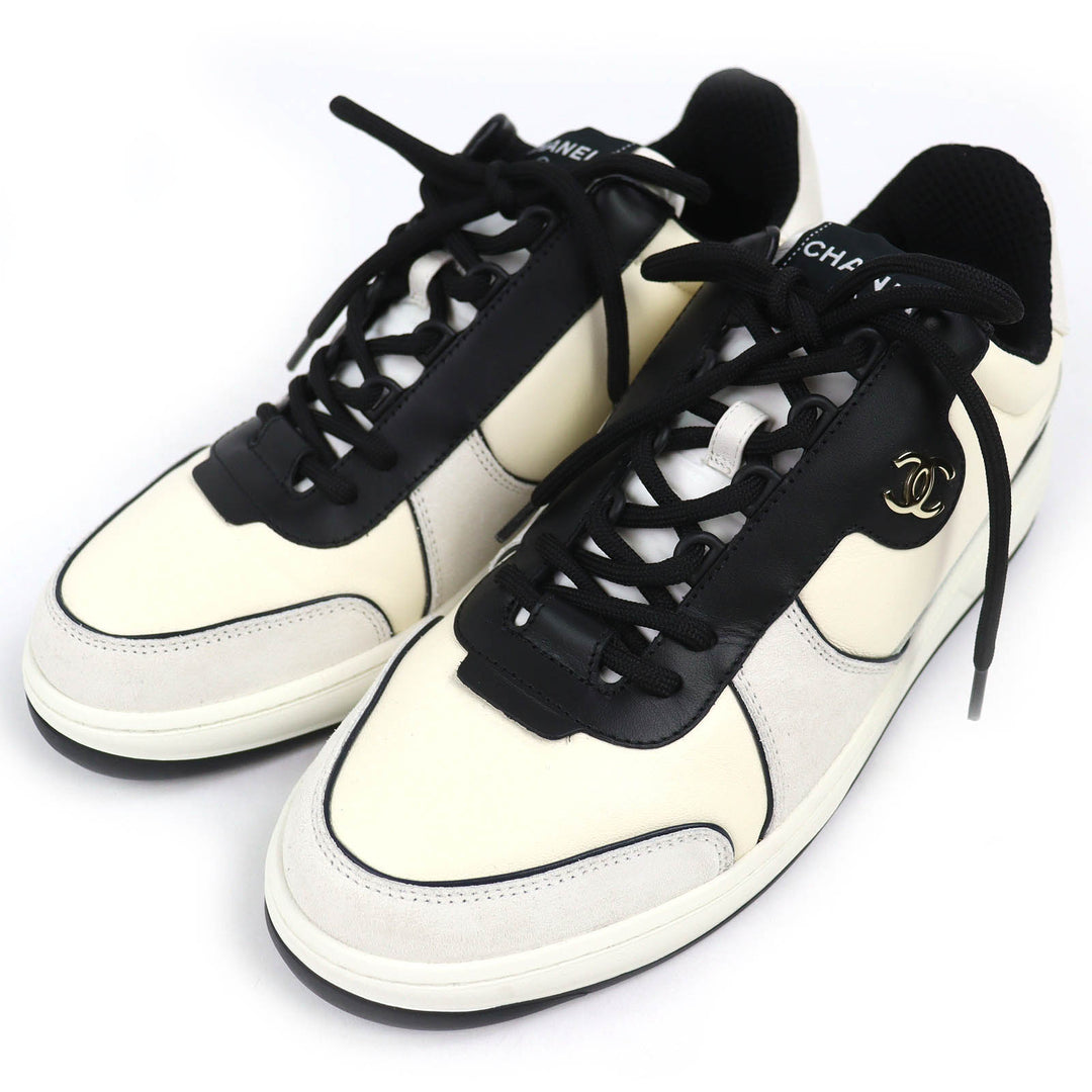 Excellent CHANEL sneakers COCO Mark Ivory leather mens 43 G45213