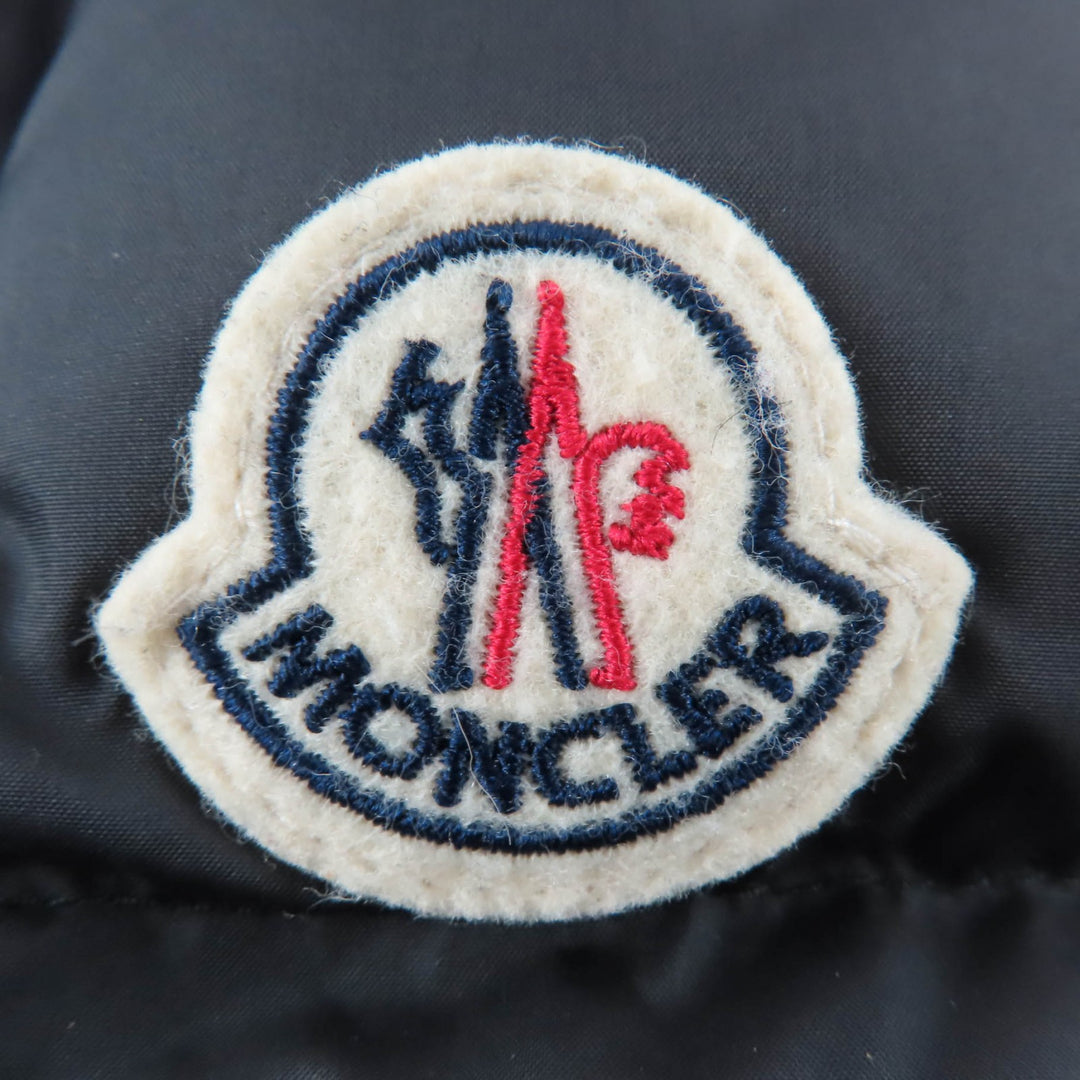 Excellent MONCLER Down jacket Includes logo patch, hood and belt black 2 BROSSE
