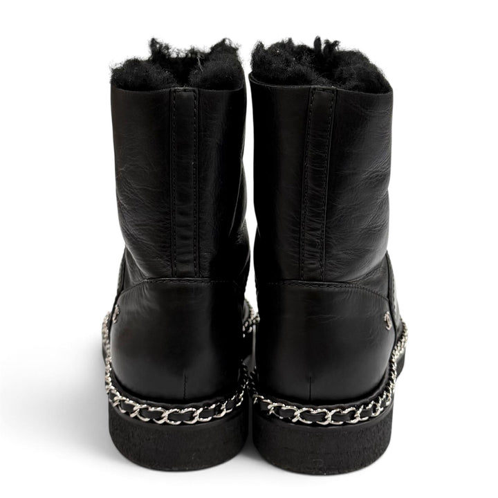 Great CHANEL short boots COCO Mark Chain Decoration Sheepskin Mouton 35 G34113