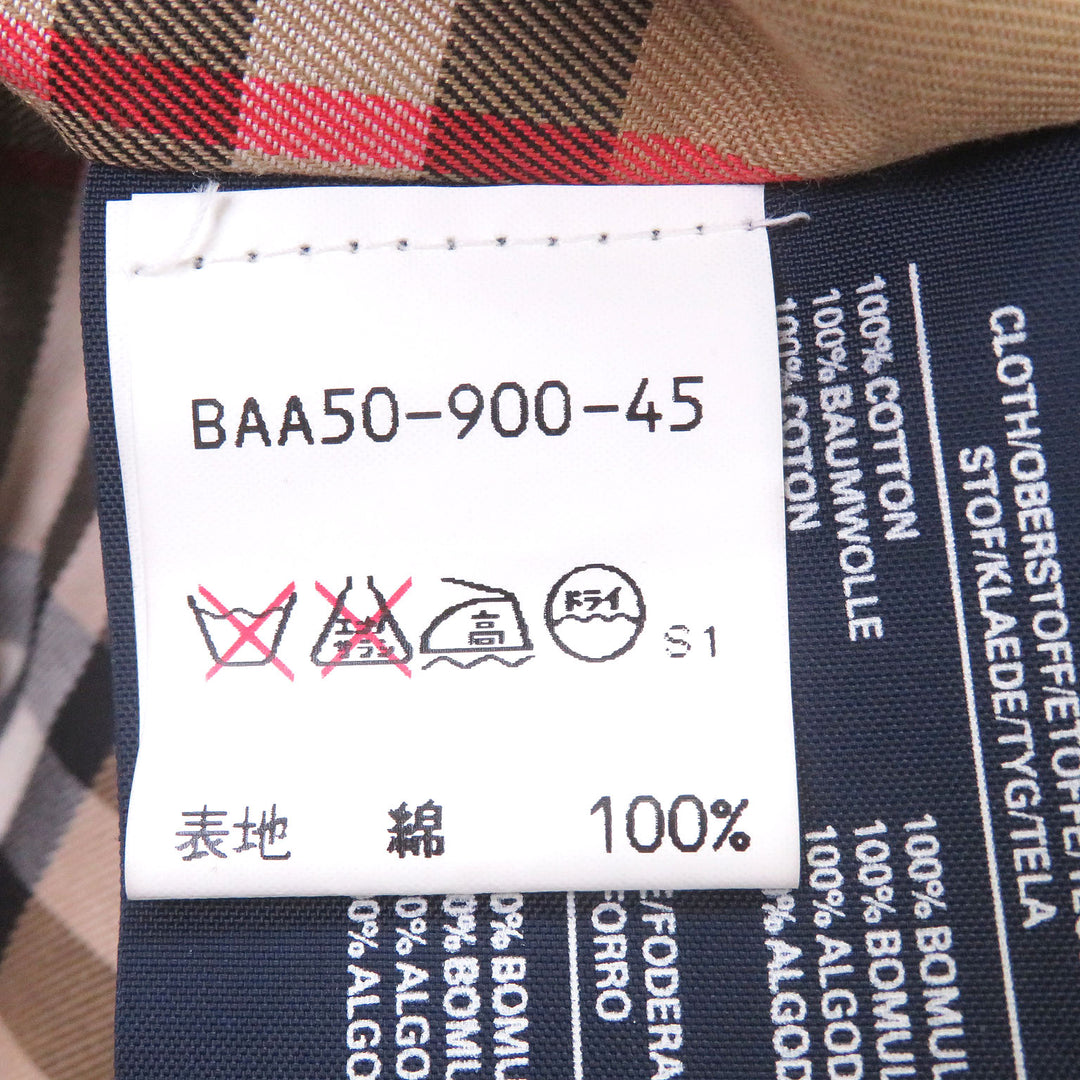 Great Burberrys coat Nova check pattern on the back iridescent