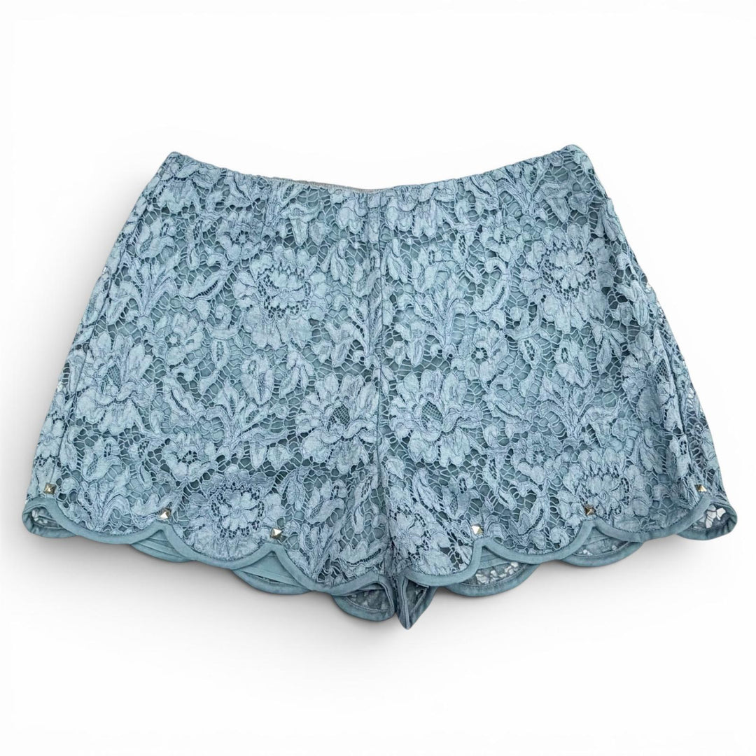 Pristine VALENTINO Shorts Rockstud all-over lace design Lightblue 38 NB2RF0L61EC