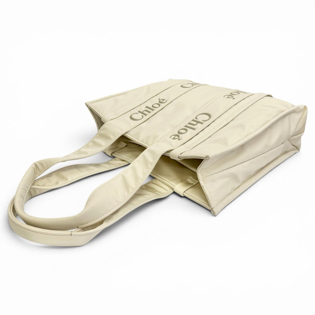Excellent Chloe WOODY Medium Tote Bag light beige Women CHC23WS383L4122M