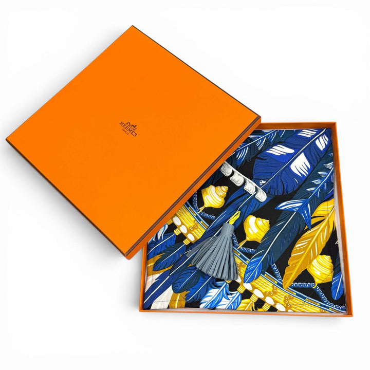 Excellent HERMES Pouch Petit H DANSE PACIFIQUE Carmen Object Drawstring Pouch