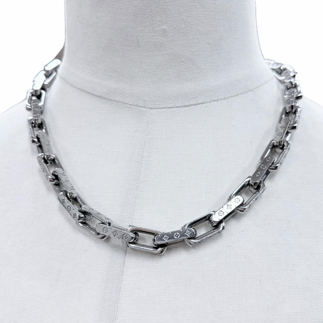 Great LOUIS VUITTON Necklace Collier Chain Monogram Silver mens M00307