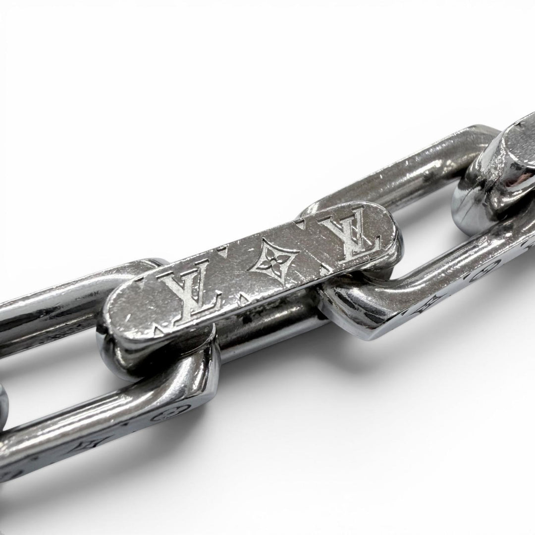 Great LOUIS VUITTON Necklace Collier Chain Monogram Silver mens M00307