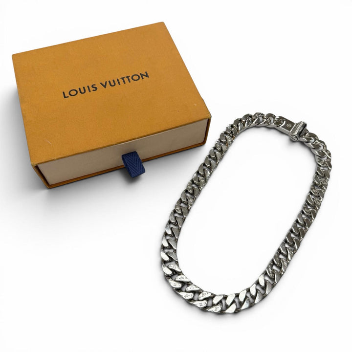Great LOUIS VUITTON Necklace Collier Chain Kihei Monogram Silver mens M68272