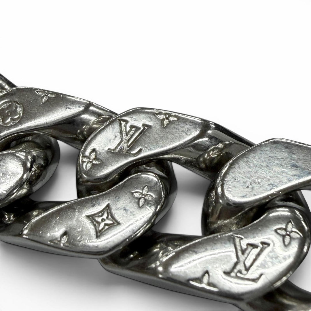Great LOUIS VUITTON Necklace Collier Chain Kihei Monogram Silver mens M68272