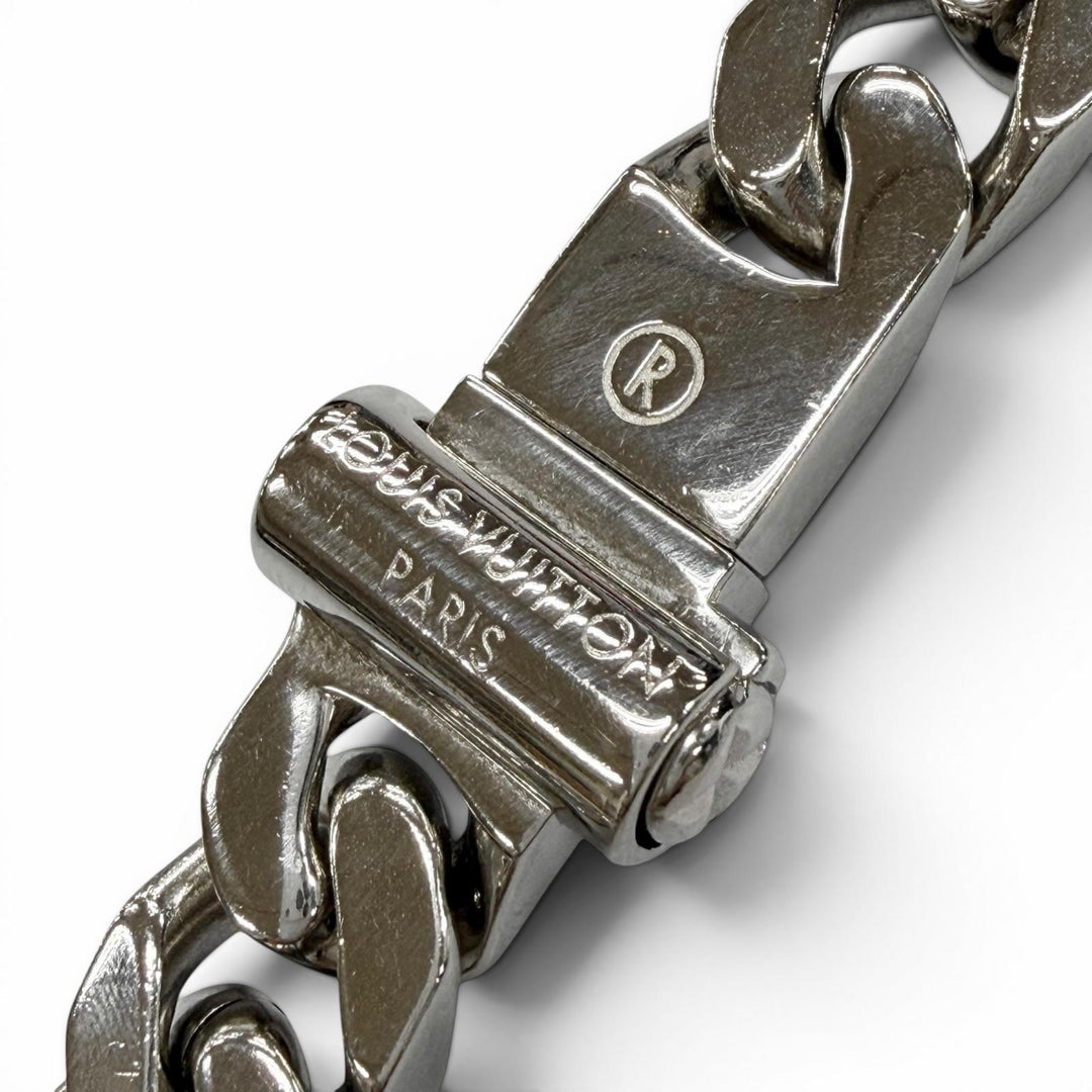 Great LOUIS VUITTON Necklace Collier Chain Kihei Monogram Silver mens M68272