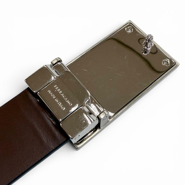 Pristine FERRAGAMO belt black leather mens