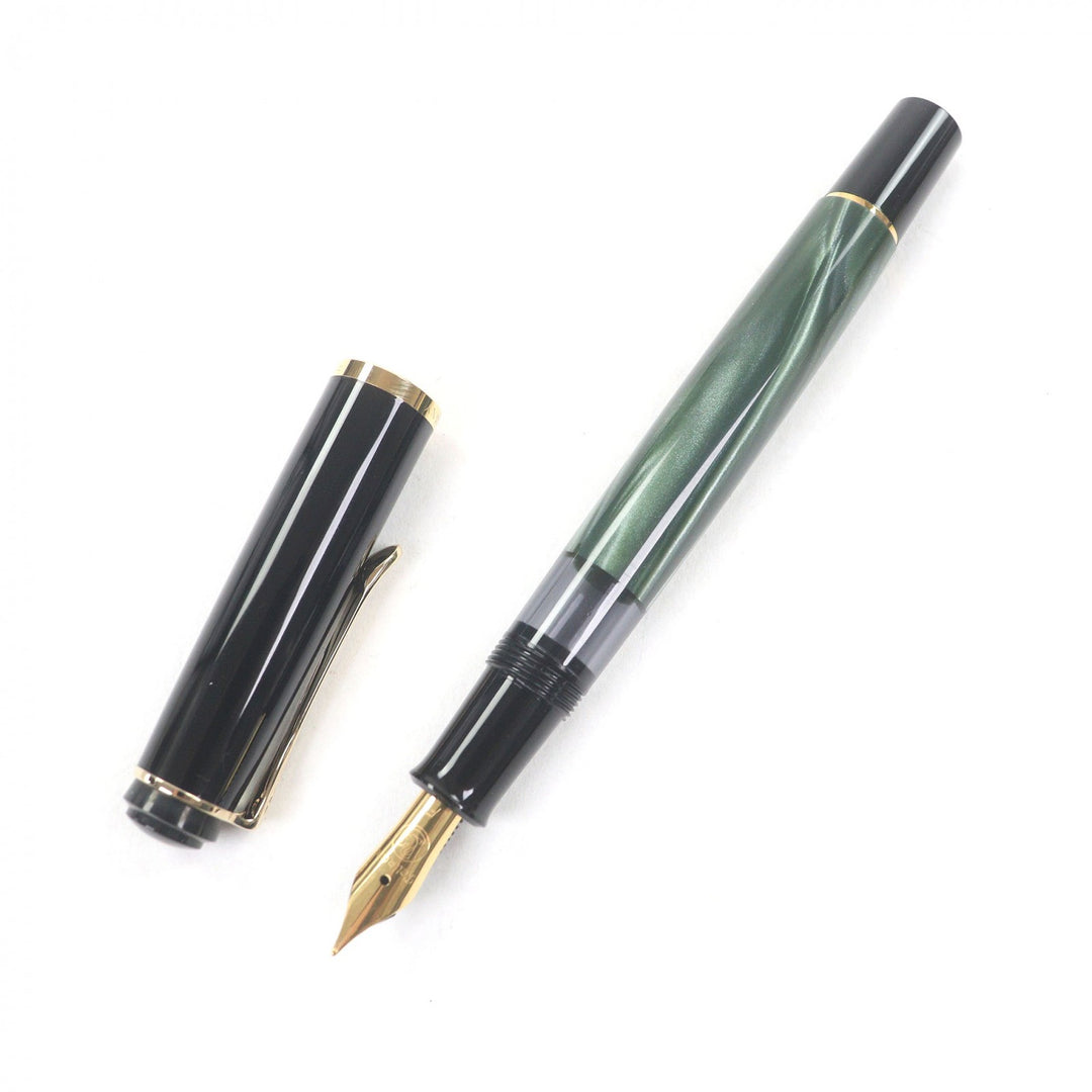 Pristine PERIKAN fountain pen Classic Cap type black mens M200