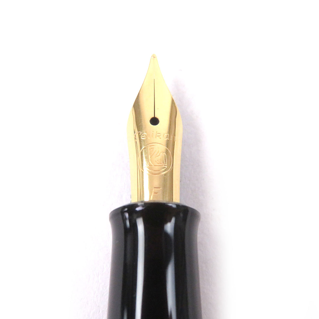 Pristine PERIKAN fountain pen Classic Cap type black mens M200