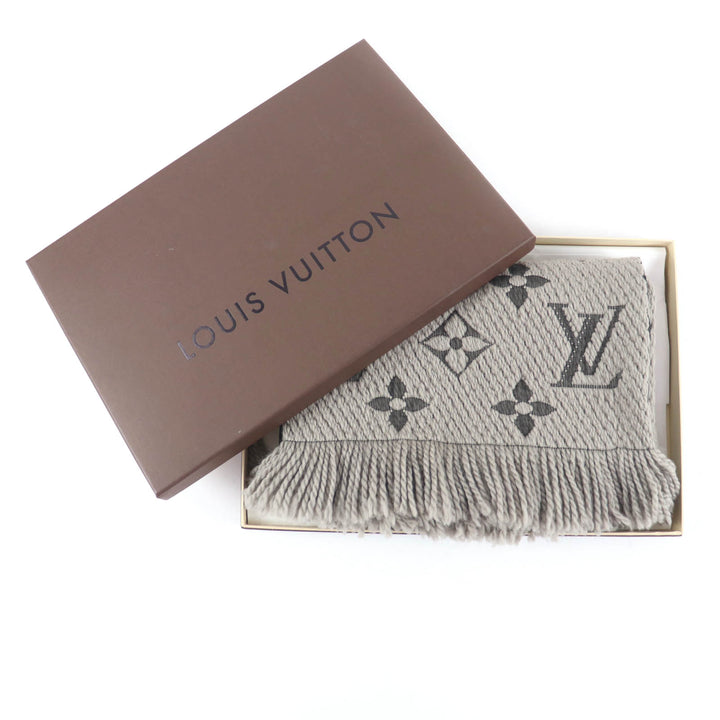 Great LOUIS VUITTON Scarf Escalp Logo Mania With fringe Gurege wool Women